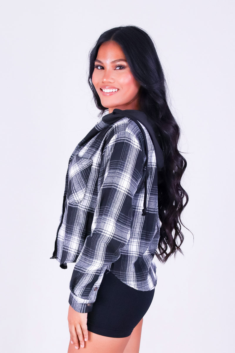 PLAID CHARM TOP