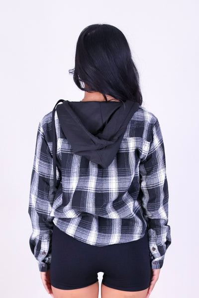 PLAID CHARM TOP