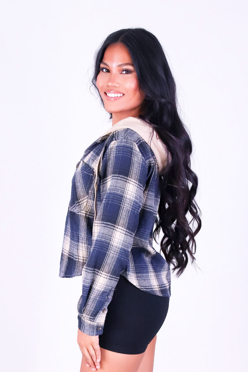 PLAID CHARM TOP