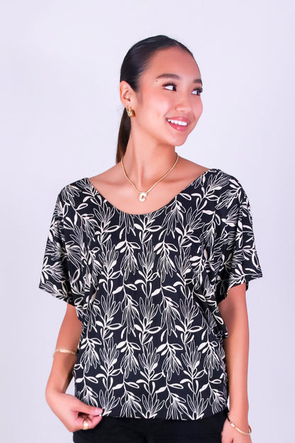 BLOOMING BEAUTY DOLMAN TOP