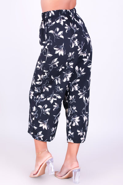 FLORAL MUSE CAPRI'S