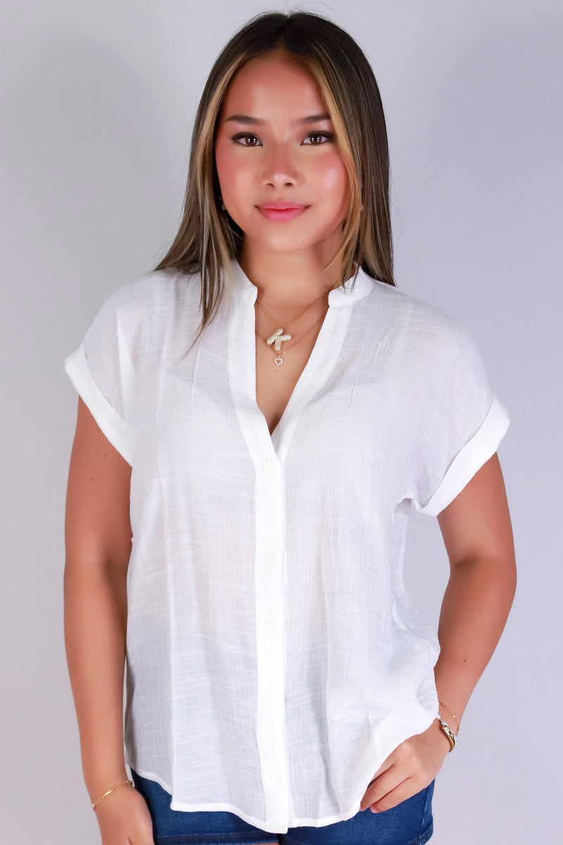 Jeans Warehouse Hawaii - S/S SOLID WOVEN CASUAL TOPS - VA-VA VEE TOP | By TIMING