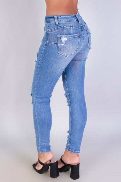 Jeans Warehouse Hawaii - DENIM CAPRIS - NESSIE BUTT-LIFT DENIM CAPRI'S | By WAX JEAN
