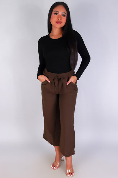 Jeans Warehouse Hawaii - SOLID WOVEN CAPRI'S - ENDLESS SUMMER CAPRI'S | By ZENANA (KC EXCLUSIVE,INC