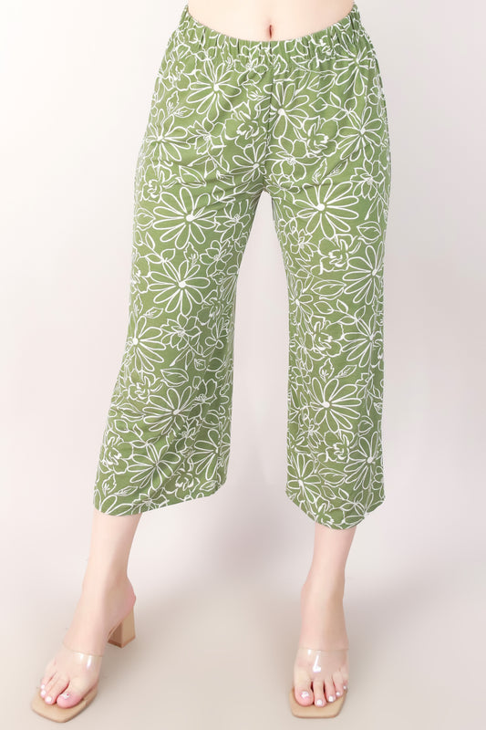 Jeans Warehouse Hawaii - PRINT KNIT CAPRI'S - BEAUTIFUL BLOOM PANTS | By PAPERMOON/ B_ENVIED