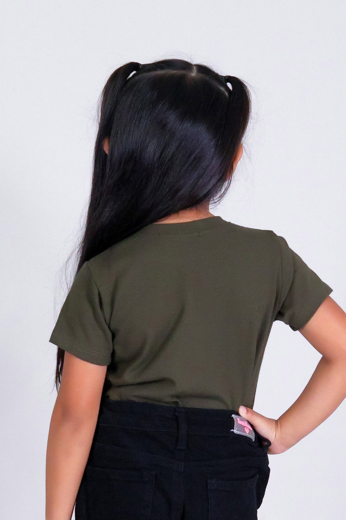 2 PIKAKE LOKELANI OVERSIZED LEI TEE | KIDS SIZE 2-16