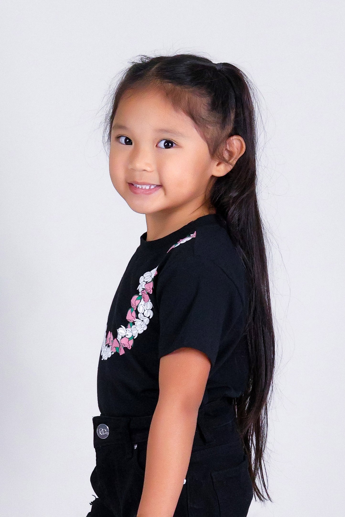 2 PIKAKE LOKELANI OVERSIZED LEI TEE | KIDS SIZE 2-16