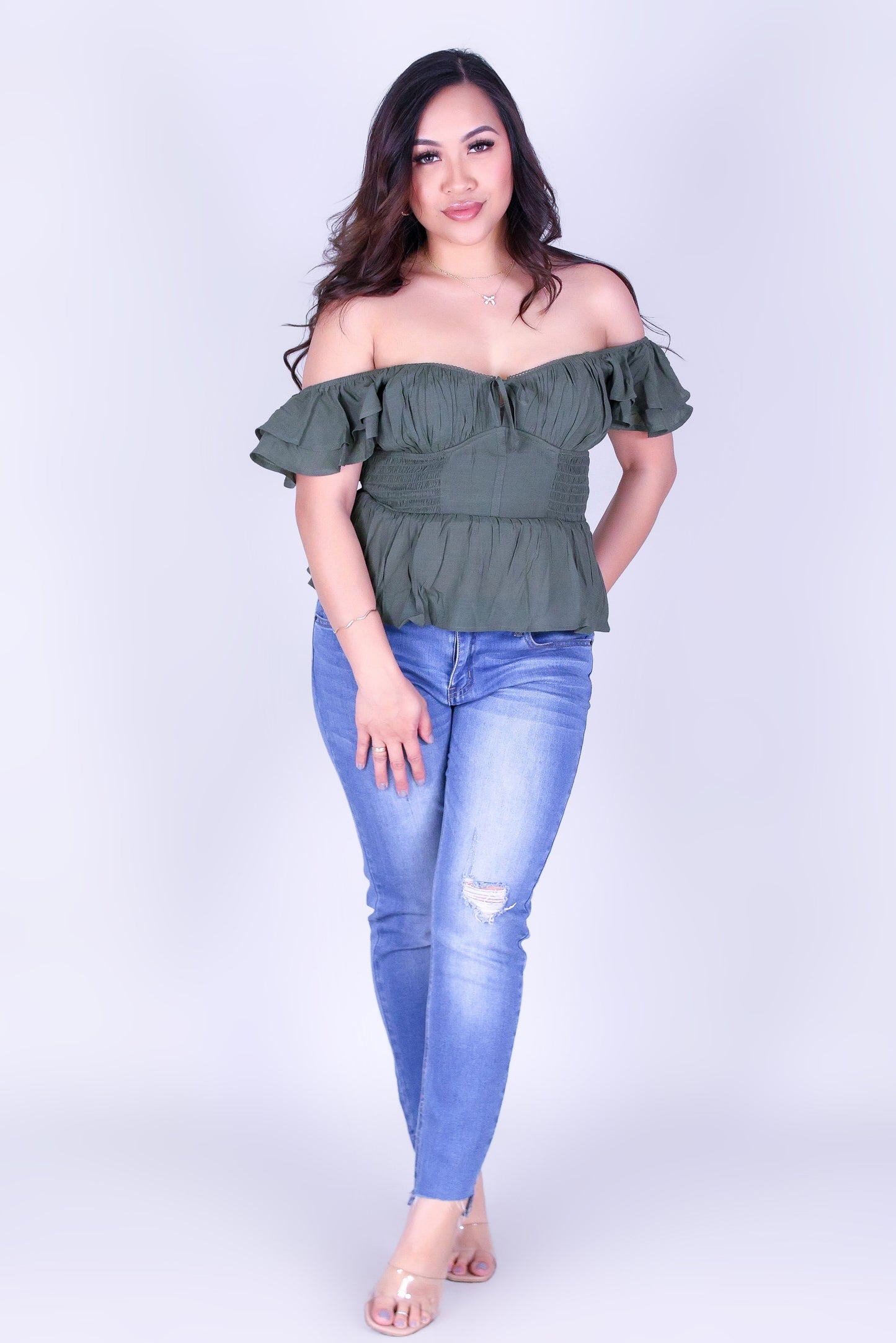 PRETTY IN RUFFLES TOP