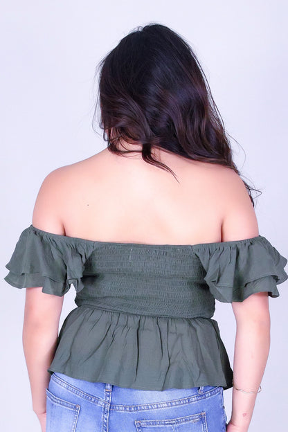 PRETTY IN RUFFLES TOP
