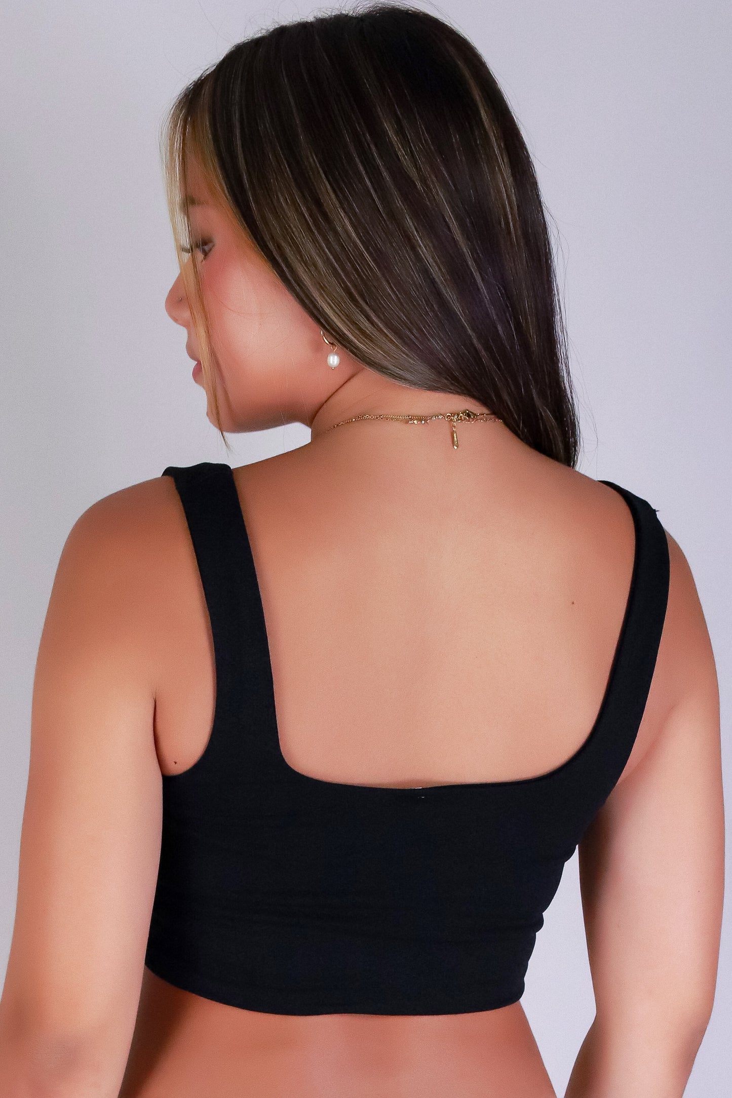 Jeans Warehouse Hawaii - SL CASUAL SOLID - THE LOW-KEY CROP TOP | By ANWND