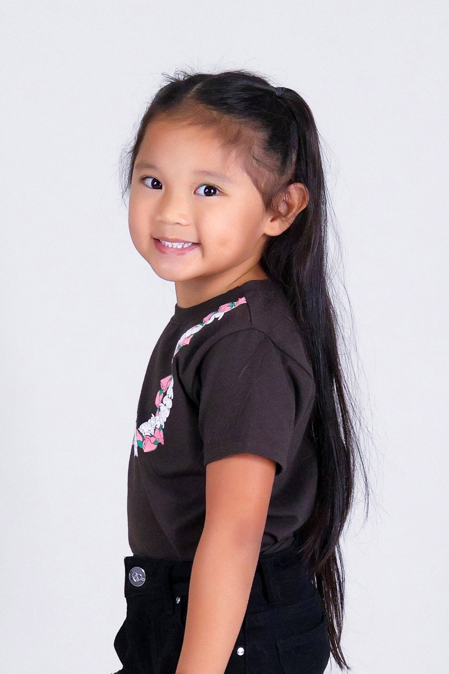 2 PIKAKE LOKELANI OVERSIZED LEI TEE | KIDS SIZE 2-16