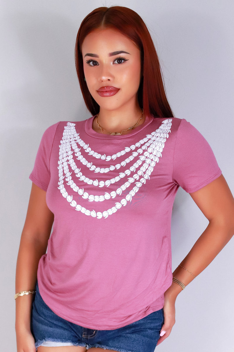 Jeans Warehouse Hawaii - S/S SCREEN - 5 STRAND PIKAKE LEI TEE | By LUZ