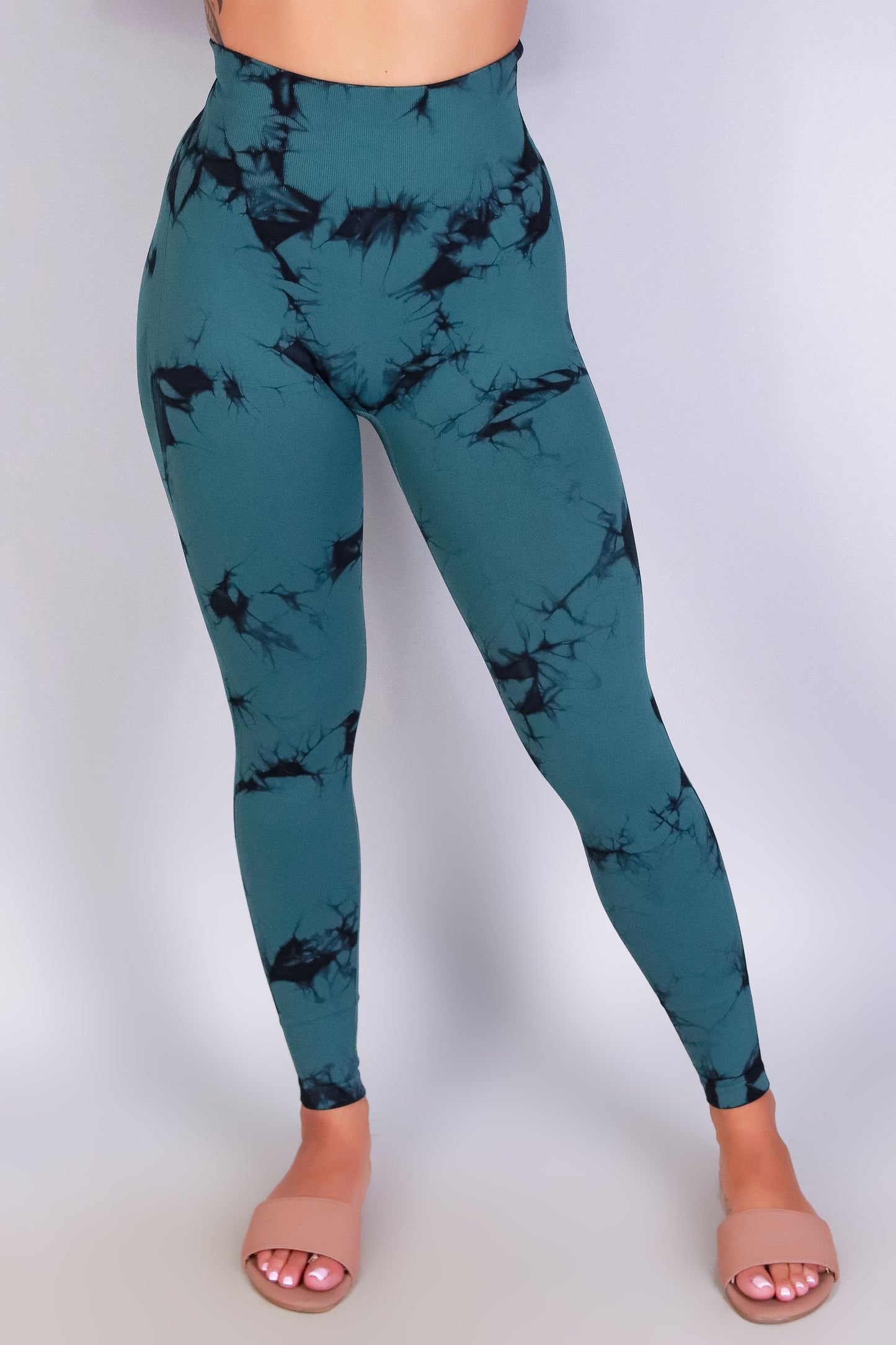 Jeans Warehouse Hawaii - LYCRA LEGGINS - GLOW IN MOTION ACTIVE LEGGINGS | By LA 12ST