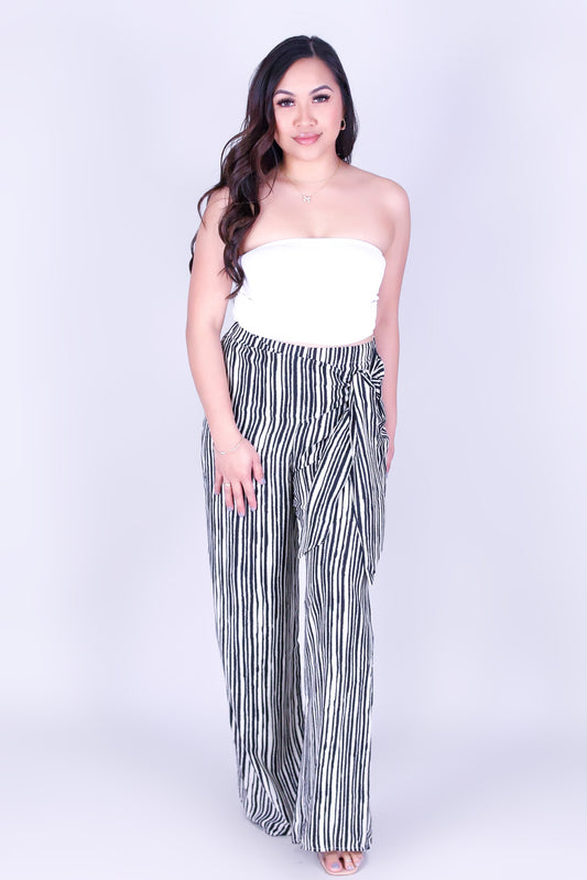 EASY TO WEAR PINSTRIPE PANTS