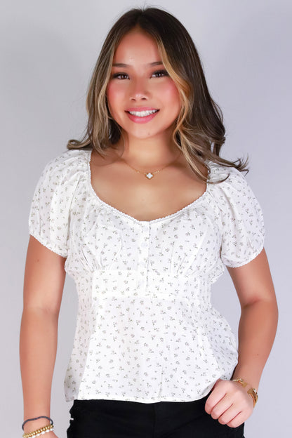 Jeans Warehouse Hawaii - S/S PRINT WOVEN CASUAL TOPS - ROMANCE IN BLOOM TOP | By EVER B