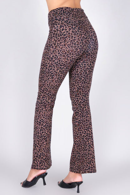 UNTAMED MOTION FLARE PANTS