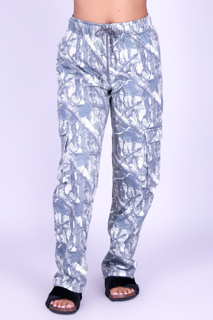 WILDERNESS MUSE HUNTING CAMO CARGO POCKETS