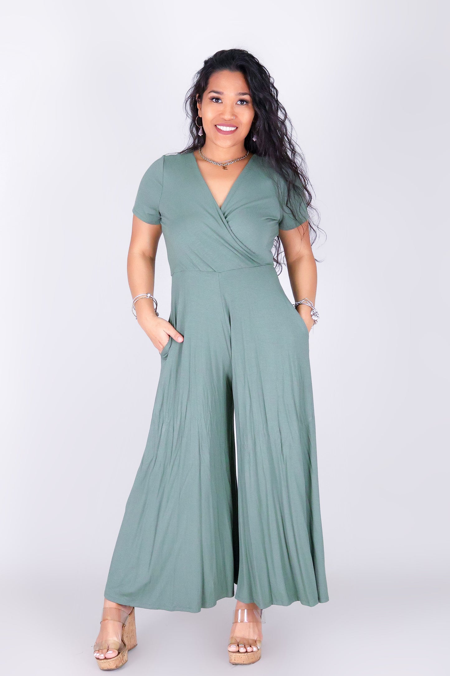 ELARA FLOW JUMPSUIT
