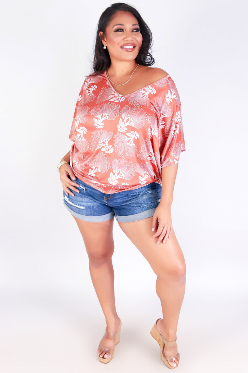 Jeans Warehouse Hawaii - PLUS PRINTED S/S - OHIA LEHUA DOLMAN TOP | By LUZ
