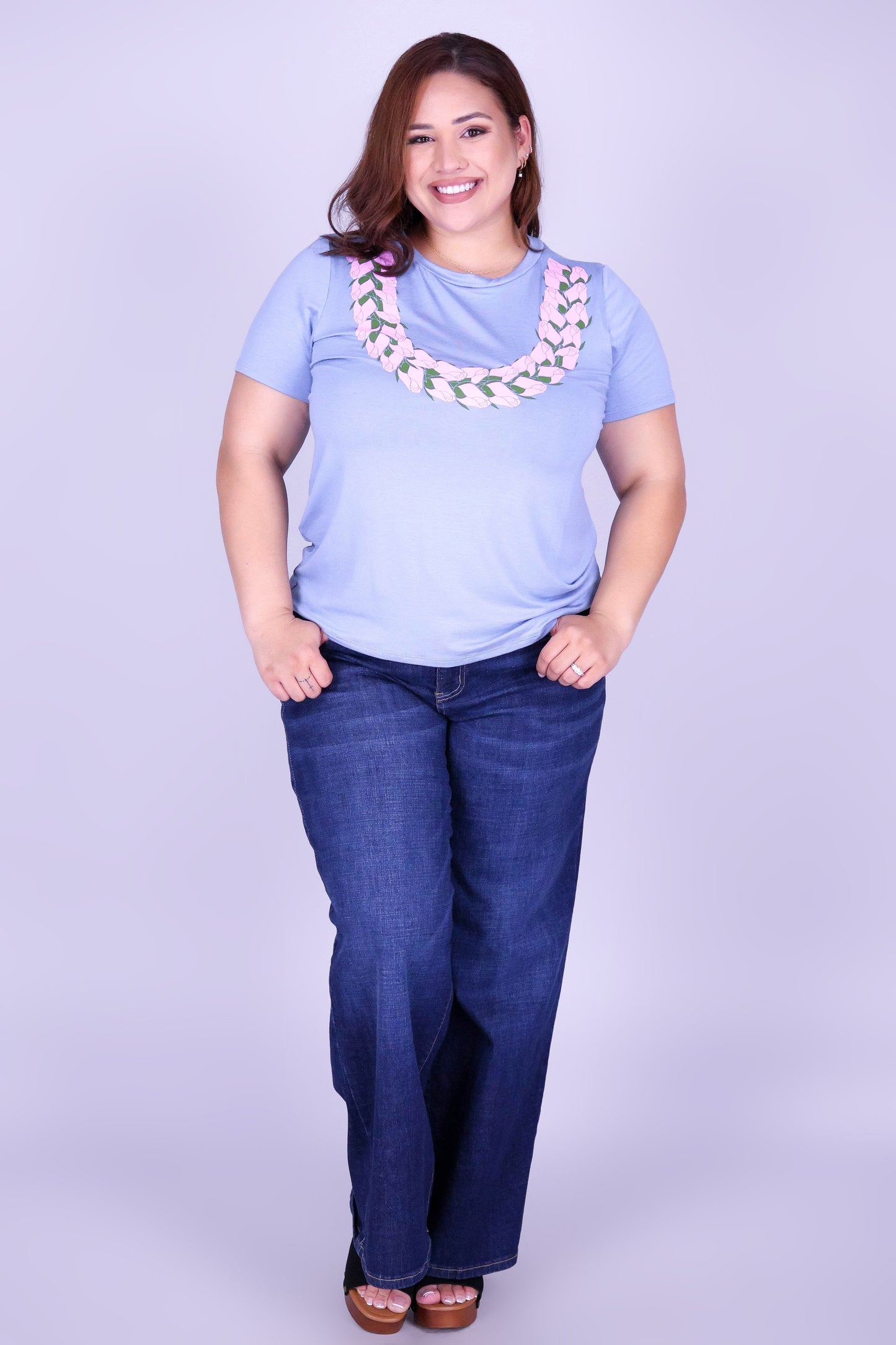 LOKELANI BUDS LEI TEE