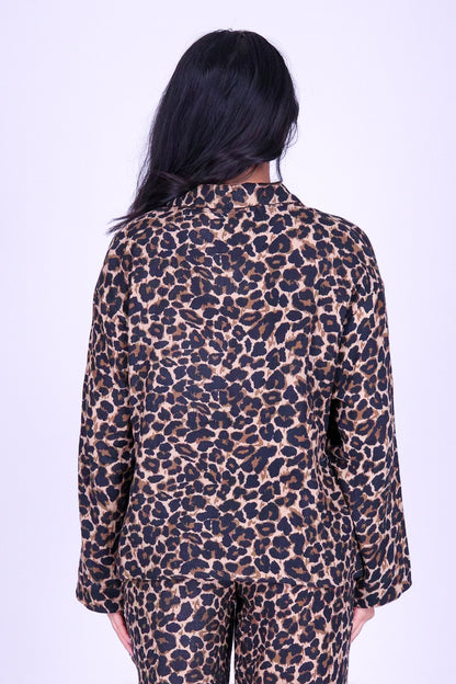 ANIMAL INSTINCT BUTTON DOWN TOP