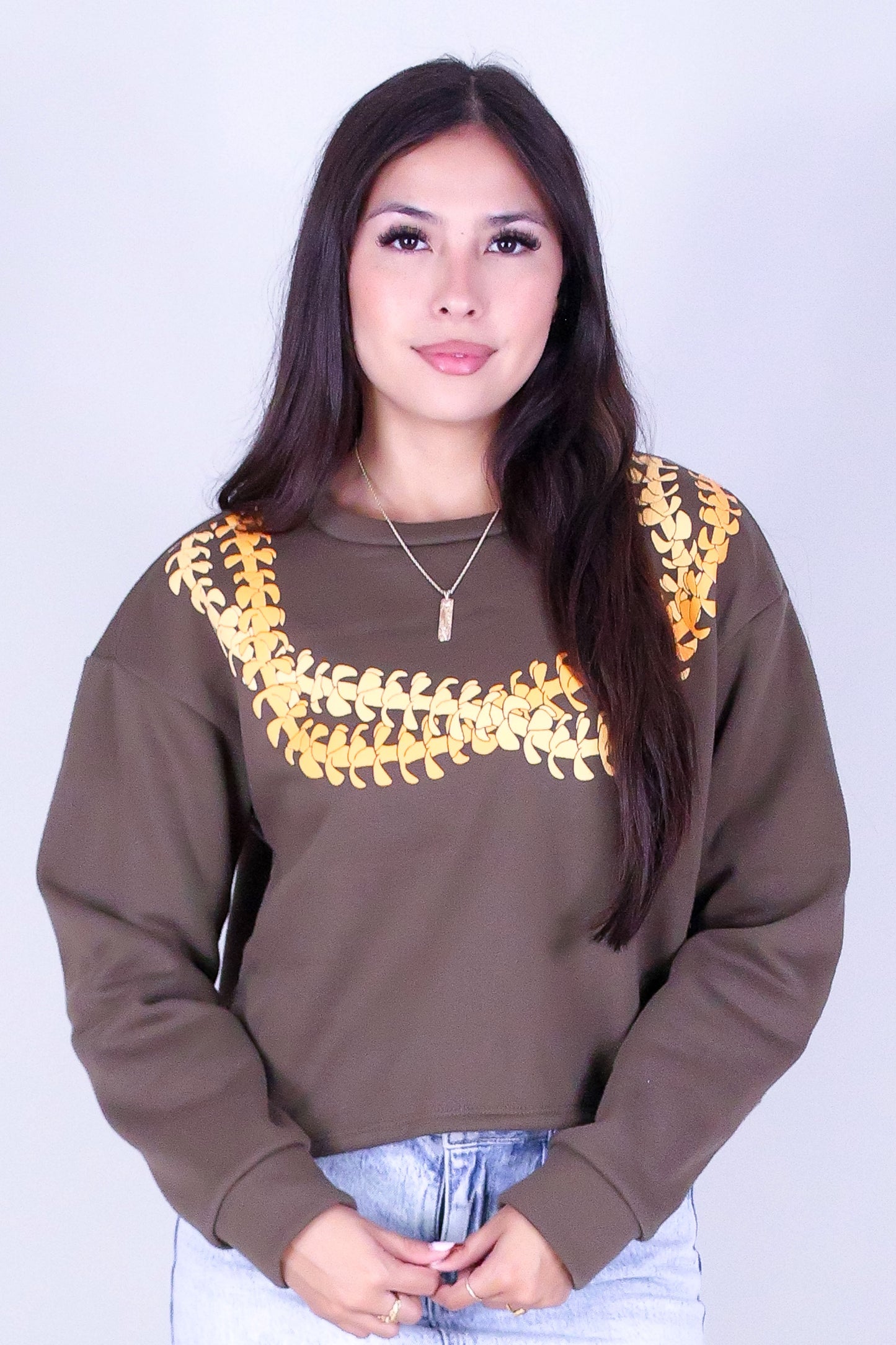 TWISTED PUAKENIKENI LEI SWEATER