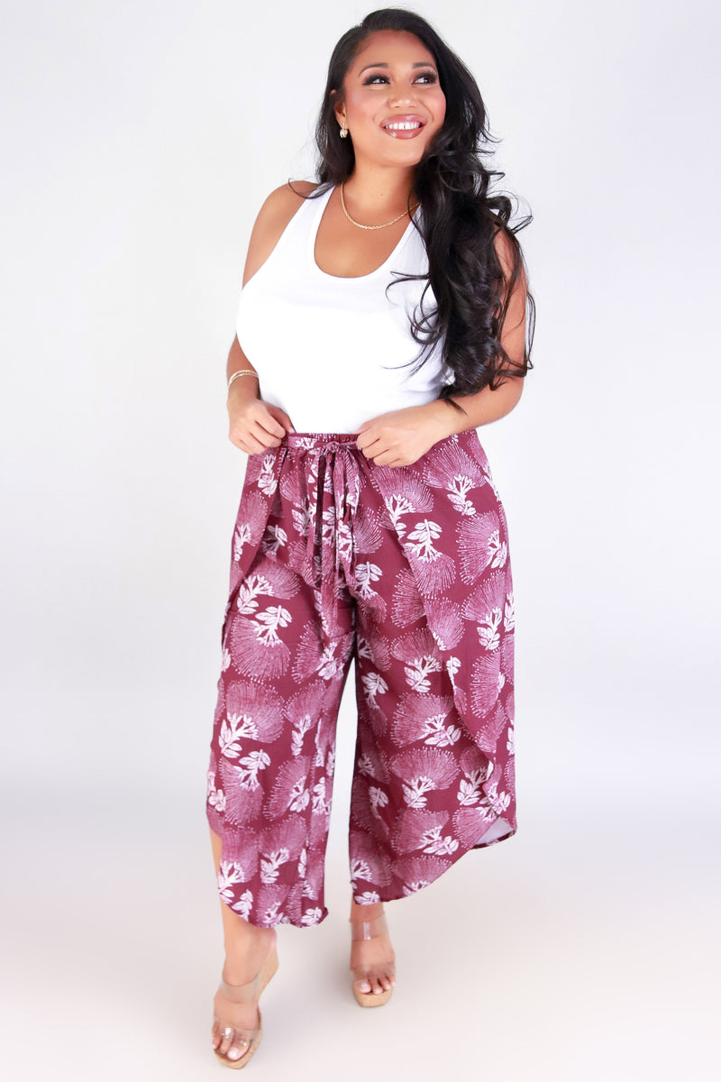 Jeans Warehouse Hawaii - PLUS PRINT WOVEN CAPRI&