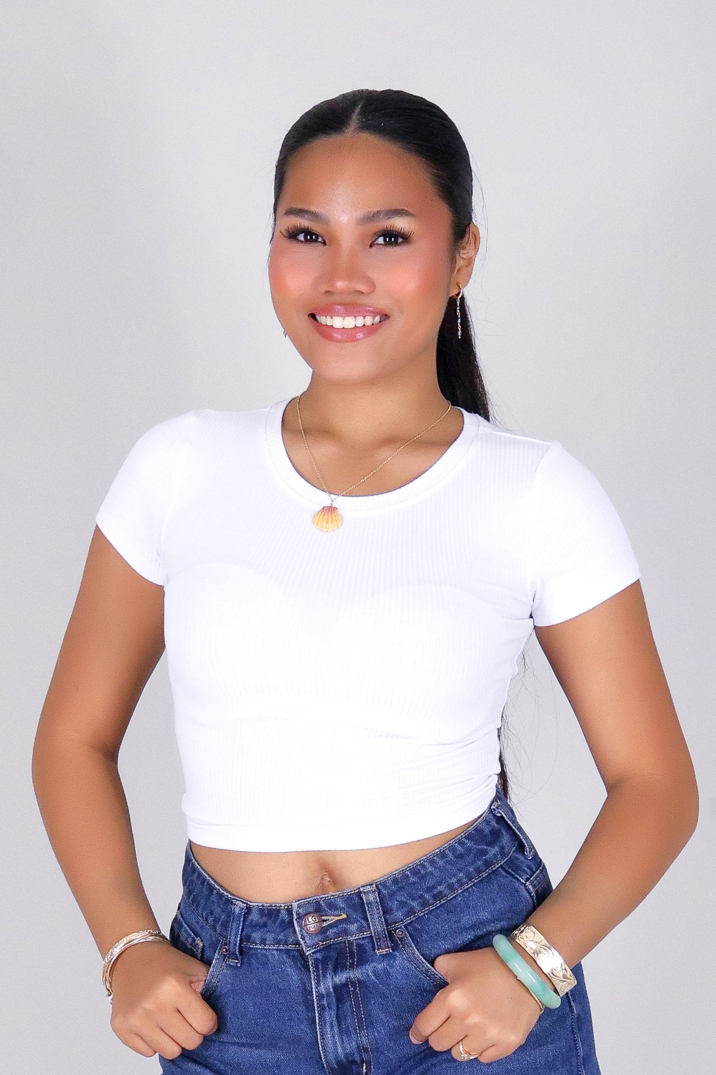 WORTH IT CROP TEE