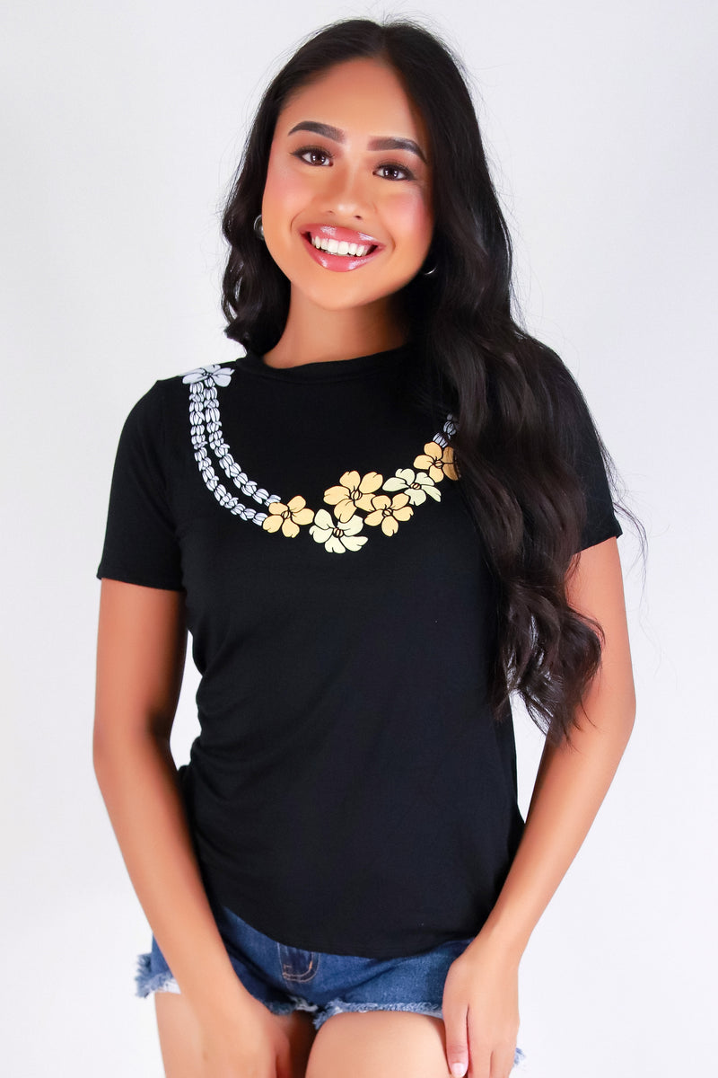 Jeans Warehouse Hawaii - S/S SCREEN - MULTI PUAKENIKENI TEE | By LUZ