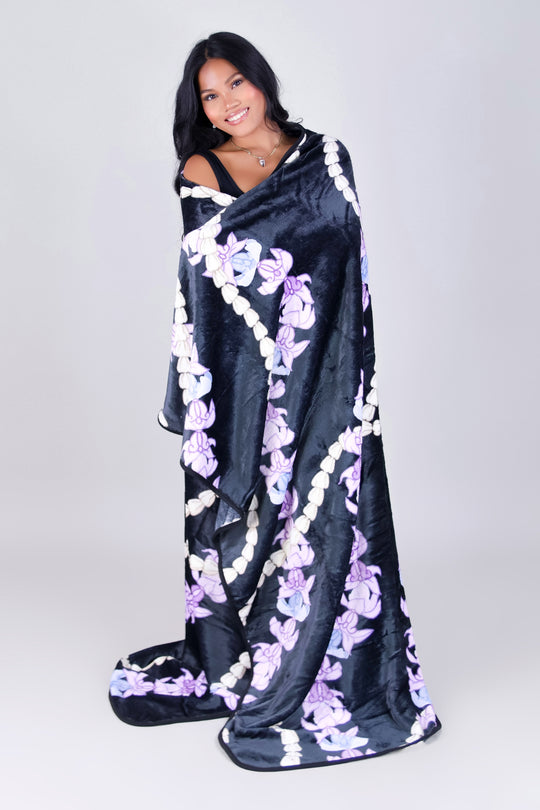 CROWN FLOWER BLANKET