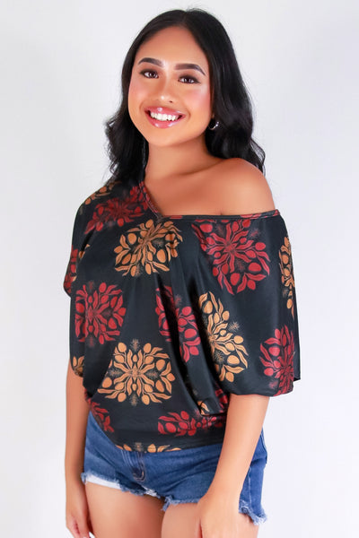 Jeans Warehouse Hawaii - SS PRINT - MANGO QUILT DOLMAN TOP | By LUZ
