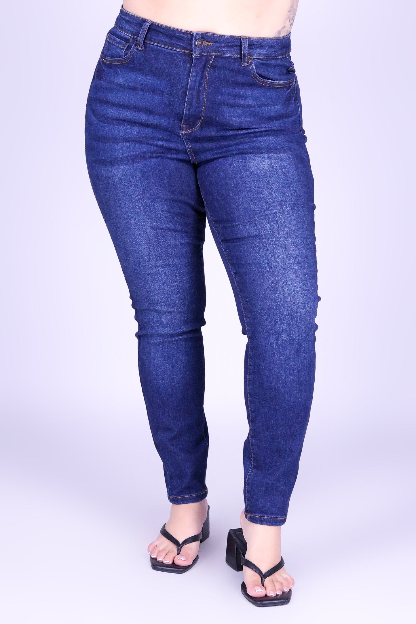EVERYDAY FIT SKINNY JEANS