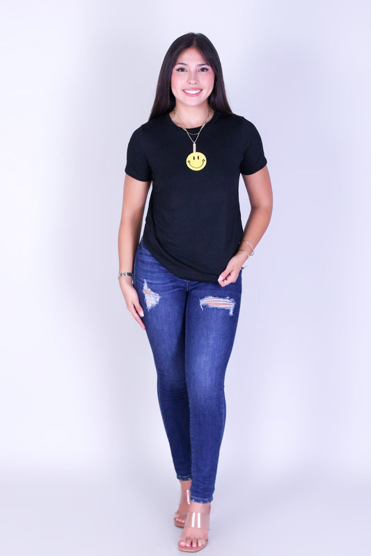 SMILEY FACE TEE