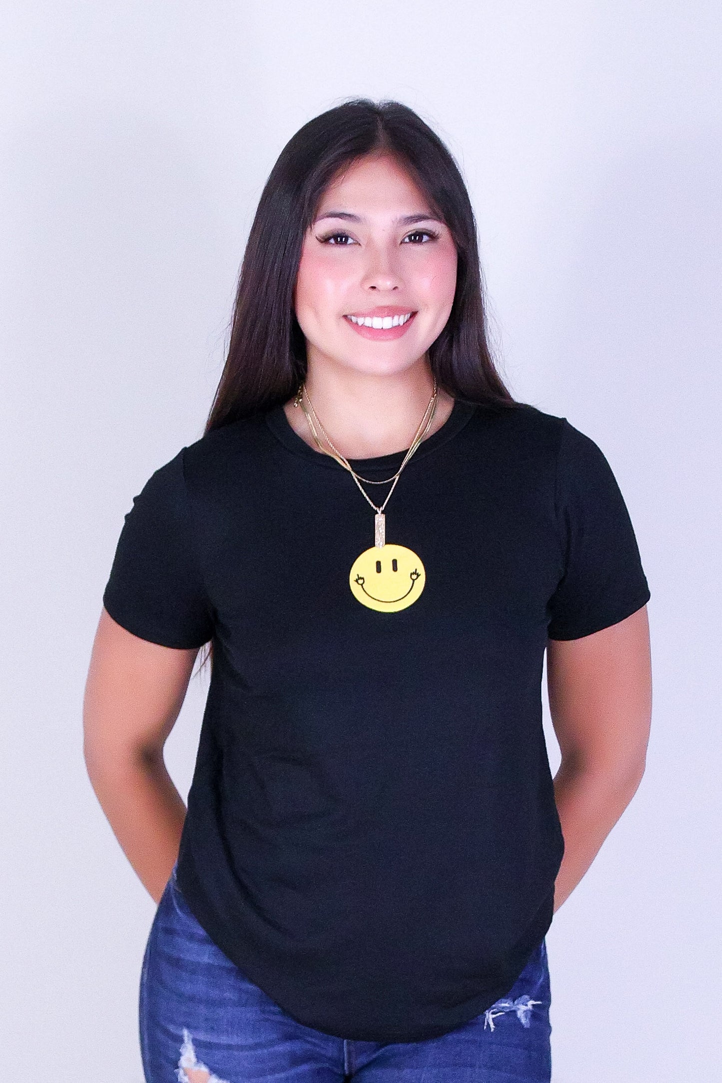 SMILEY FACE TEE