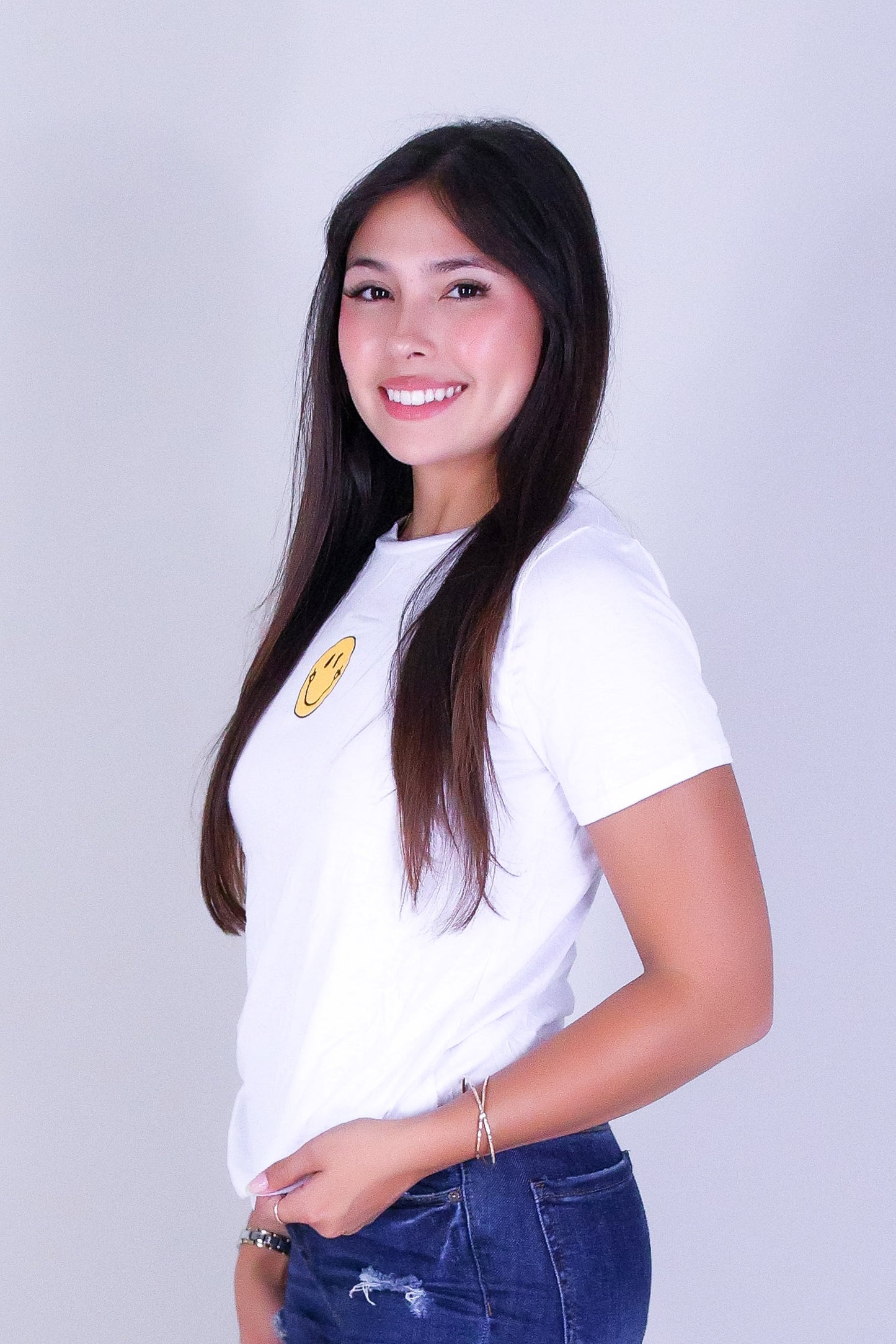 SMILEY FACE TEE