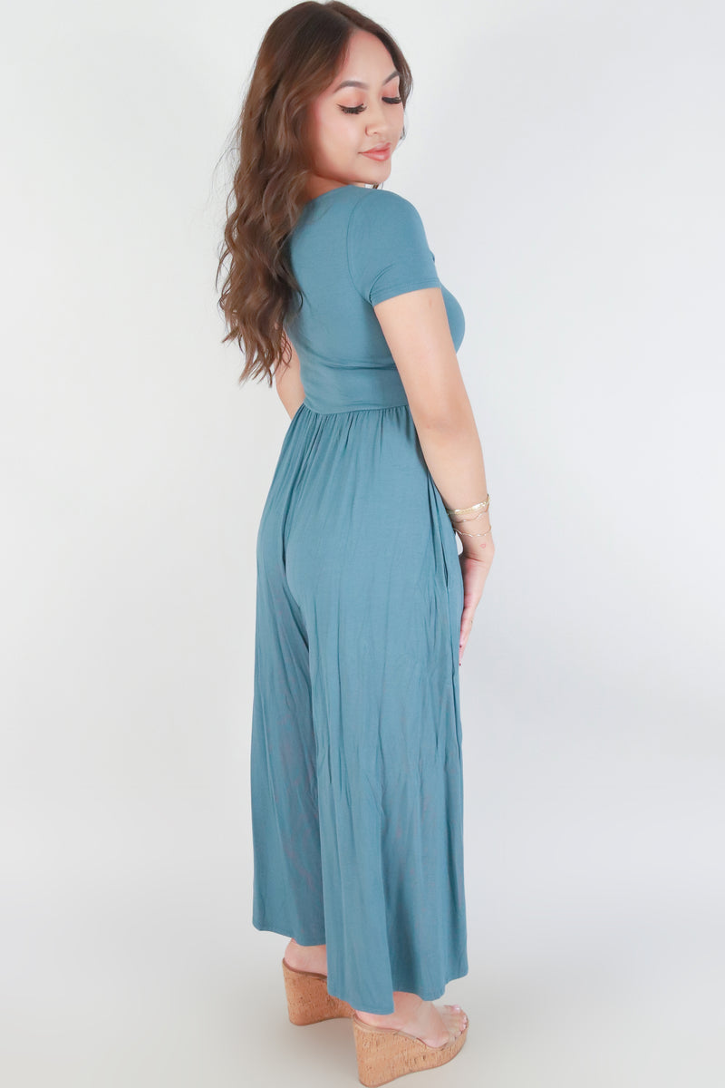 Jeans Warehouse Hawaii - SOLID JUMPERS - SHORT SLEEVE WIDE LEG JUMPSUIT | By OLIVE & CO