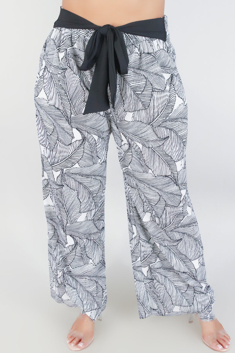Jeans Warehouse Hawaii - PLUS PRINT WOVEN CAPRI&