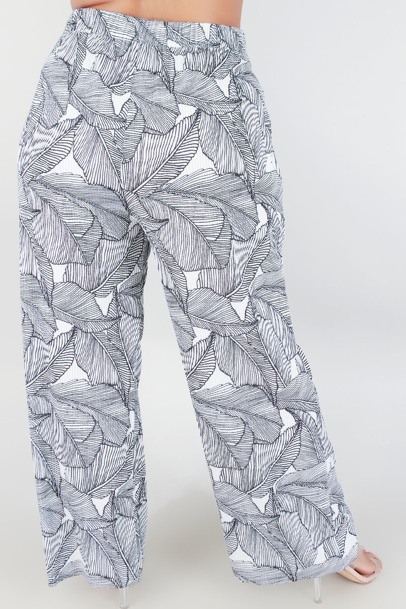 Jeans Warehouse Hawaii - PLUS PRINT WOVEN CAPRI&
