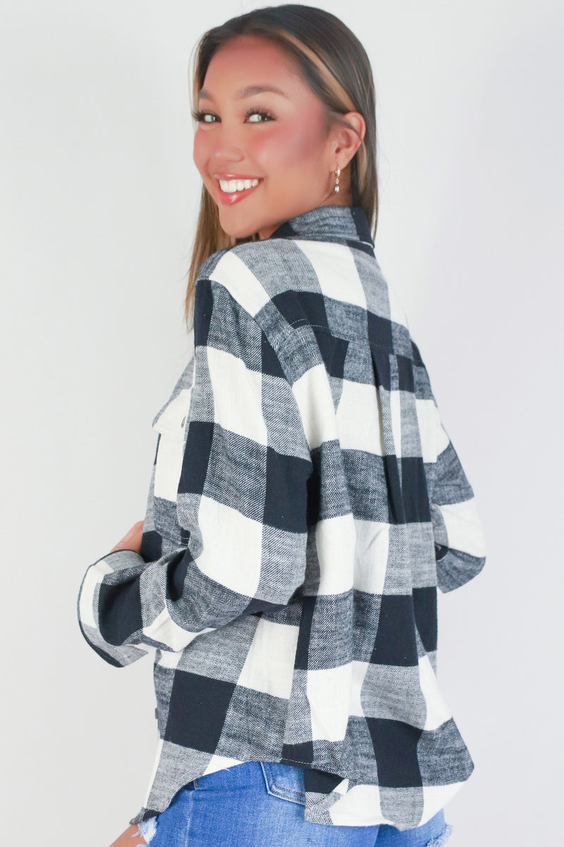 Jeans Warehouse Hawaii - L/S PRINT WOVEN CASUAL TOPS - RUNNING ERRANDS TOP | By STYLE MELODY