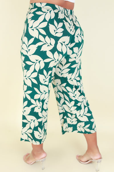 Jeans Warehouse Hawaii - PLUS PLUS PATTERNED CAPRIS - I CAN TELL PANTS | By ZENOBIA