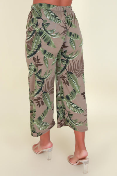 Jeans Warehouse Hawaii - PRINT KNIT CAPRI'S - SPEND IT PANTS | By PAPERMOON/ B_ENVIED