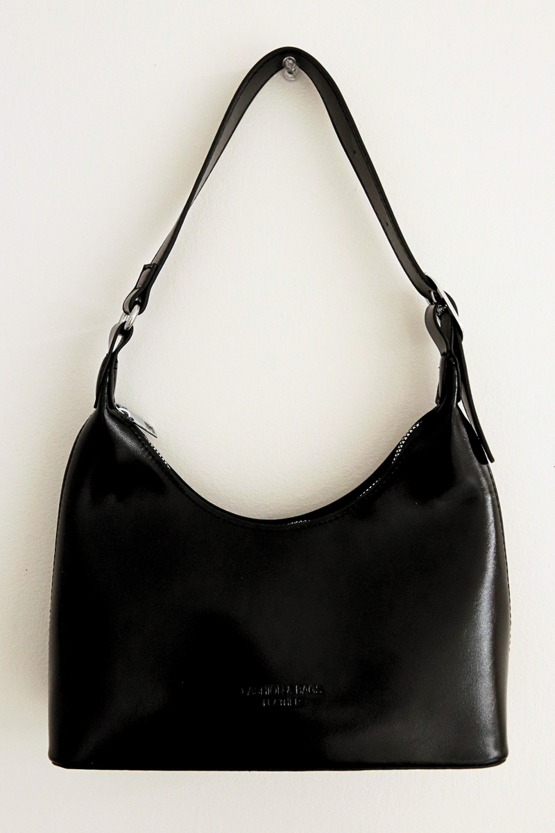 Jeans Warehouse Hawaii - HANDBAGS - SCARLETT BAG | By GREENWELL PROMOTIONS LTD